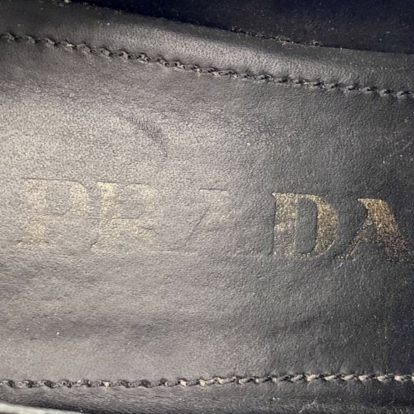 Prada Womens Black Leather Loafers Size 35 Thick Sole Triangular Logo Made In It - Picture 4 of 9
